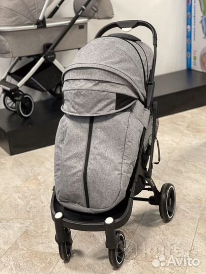 Коляска прогулочная новая Dearest 718