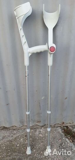 Костыли локтевые. Цена за 2 шт