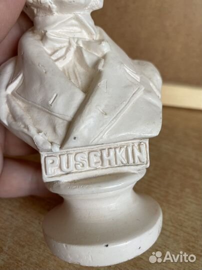 Бюст пушкина гипс