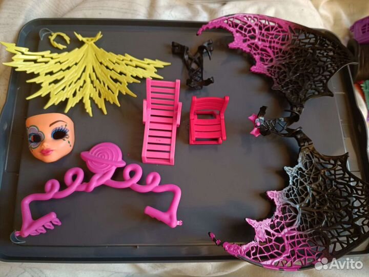 Одежда, обувь и аксессуары для кукол