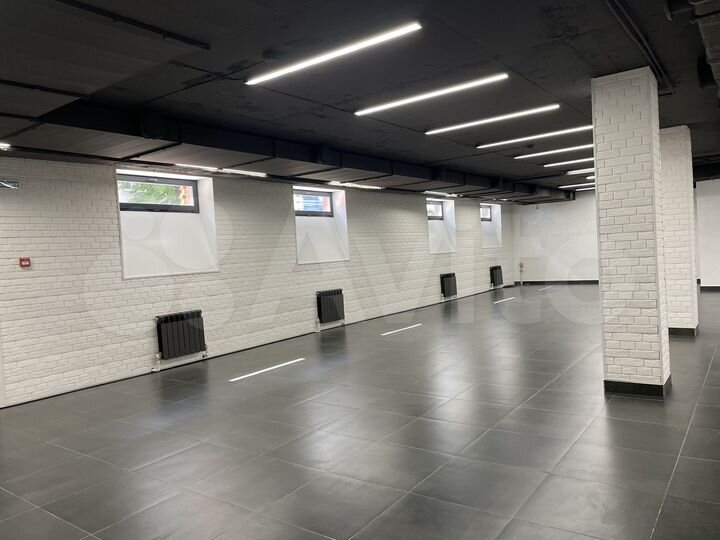Сдам помещение в центре 82-500 кв.м
