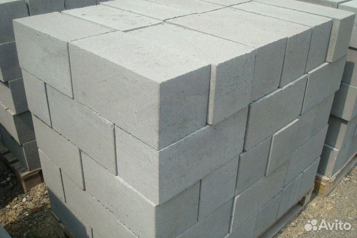 Бетонные блоки