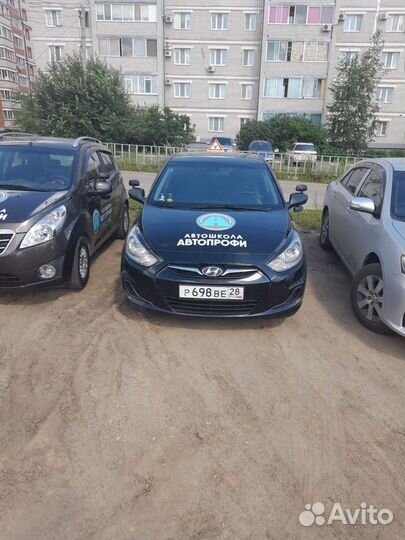 Инструктор по вождению