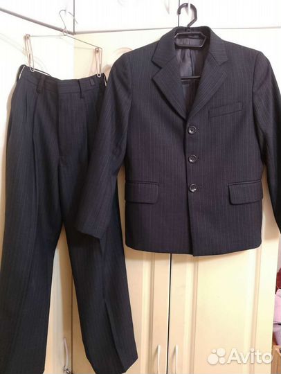 Школьный костюм