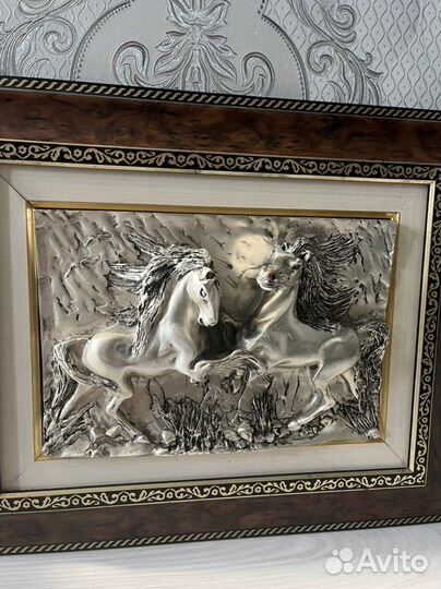 Картина Кони