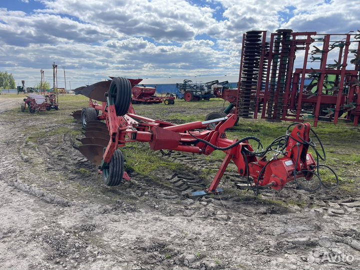 Плуг VOGEL & NOOT 6-9 корп. (Herkules 1000), 2015