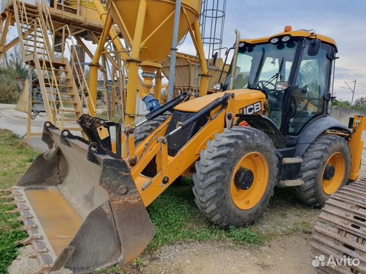 Экскаватор-погрузчик JCB 4CX, 2011