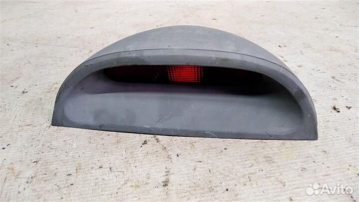 Фонарь задний дополнительный (стоп сигнал) Chevro