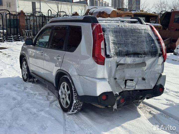Nissan X-Trail 2.0 CVT, 2011, битый, 162 000 км