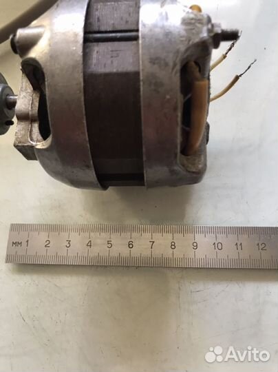 Вентилятор бытовой (мотор)