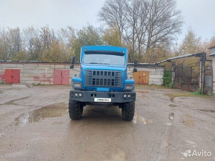 Вахтовый автобус Урал 3255-5013-71, 2017