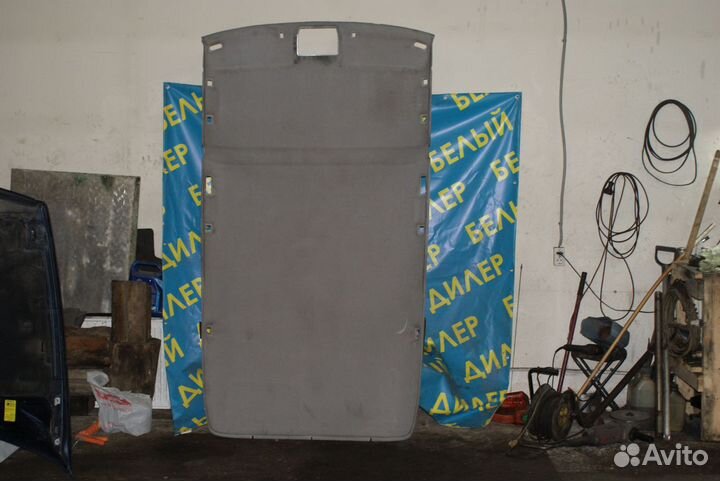 Обшивка потолка Volvo V70