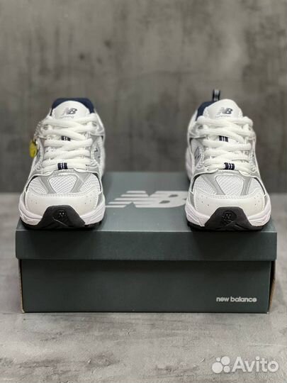 New Balance 530 White Silver Navy