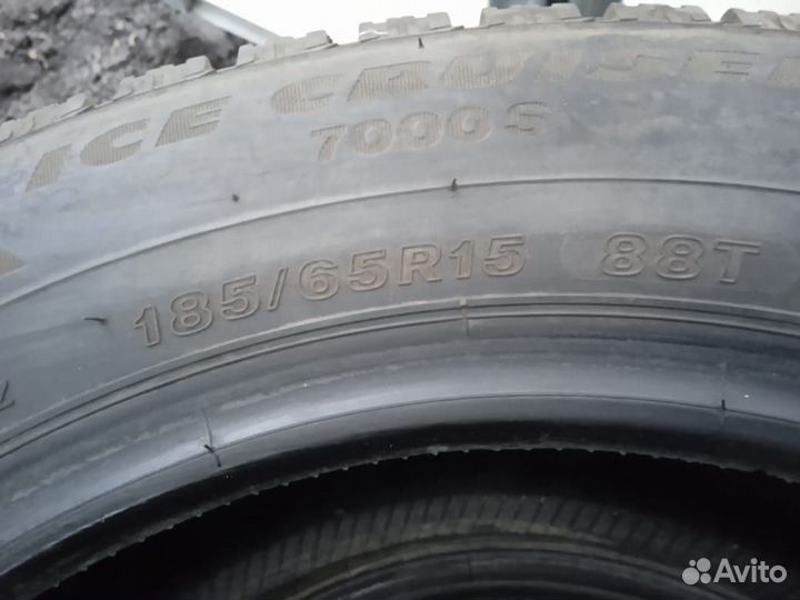 Bridgestone Ice Cruiser 7000S 185/65 R15 88G