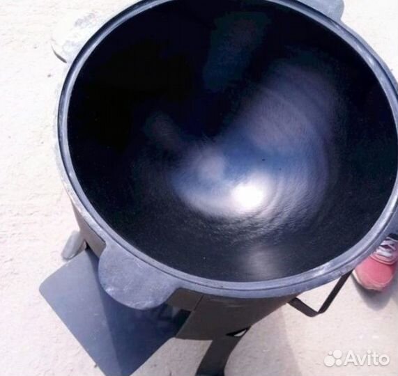 Казан чугунный узбекский