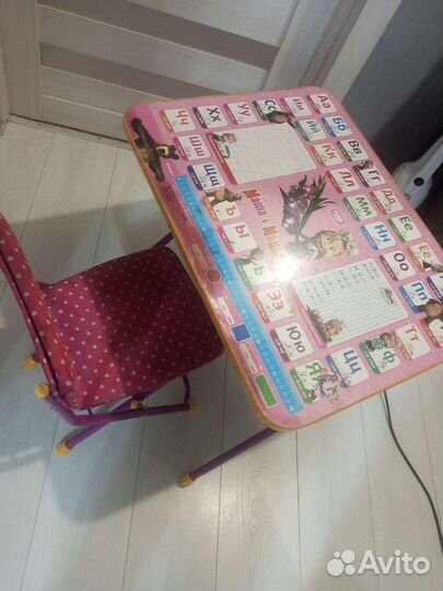 Детский стол и стул