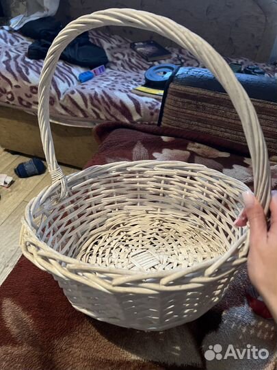 Корзина плетеная