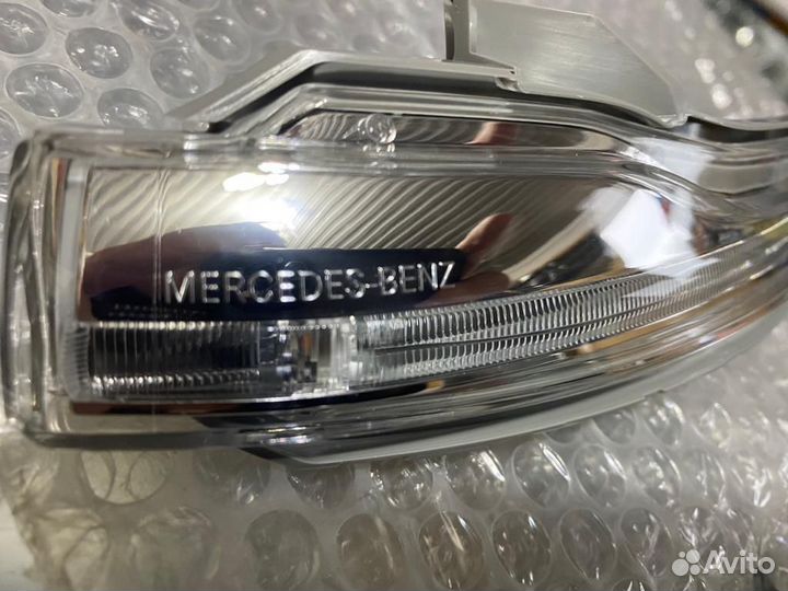 Повортники на зеркала Mercedes W205 W222 W217