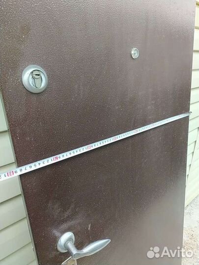 Дверь входная металлическая