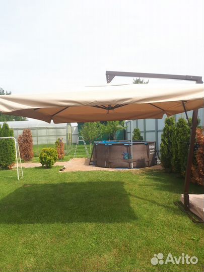 Зонт на боковой опоре 4х148