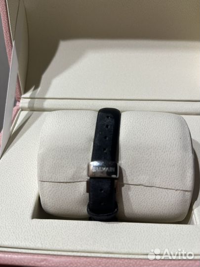 Часы наручные женские balmain