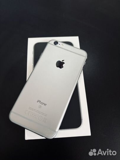 iPhone 6S, 32 ГБ