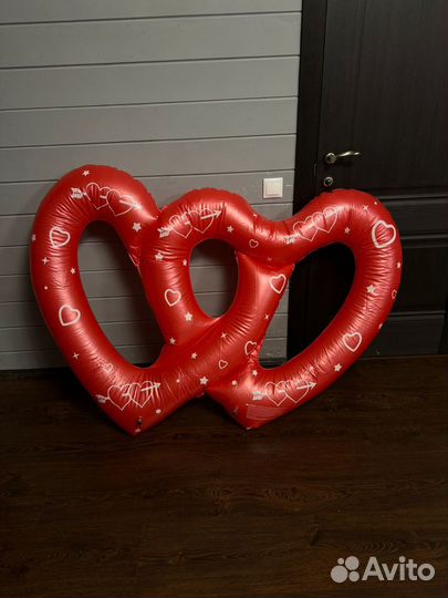 Надувной круг для плавания