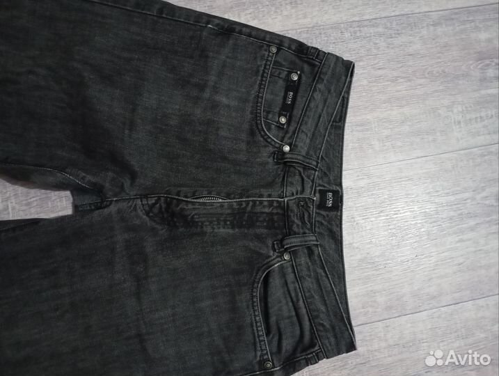 Мужские джинсы hugo boss 32-34
