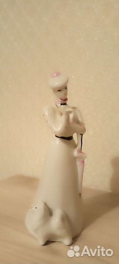 Фарфоровые статуэтки
