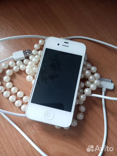 iPhone 4S, 8 ГБ