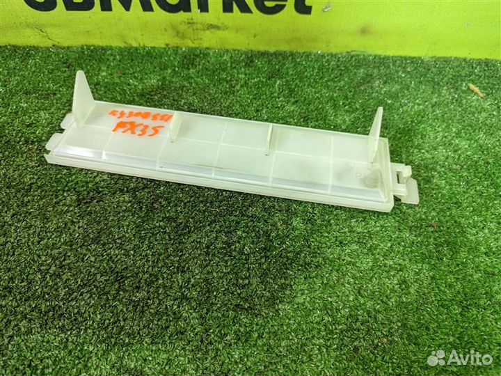 Крышка салонного фильтра Infiniti Fx35 S51 VQ35HR