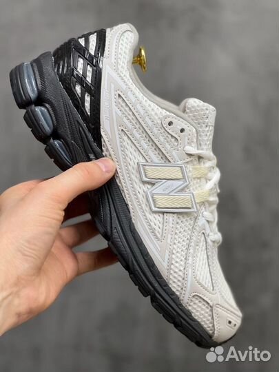 Кроссовки new balance