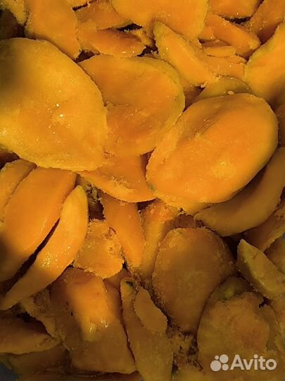 Манго замороженное половинки 1кг