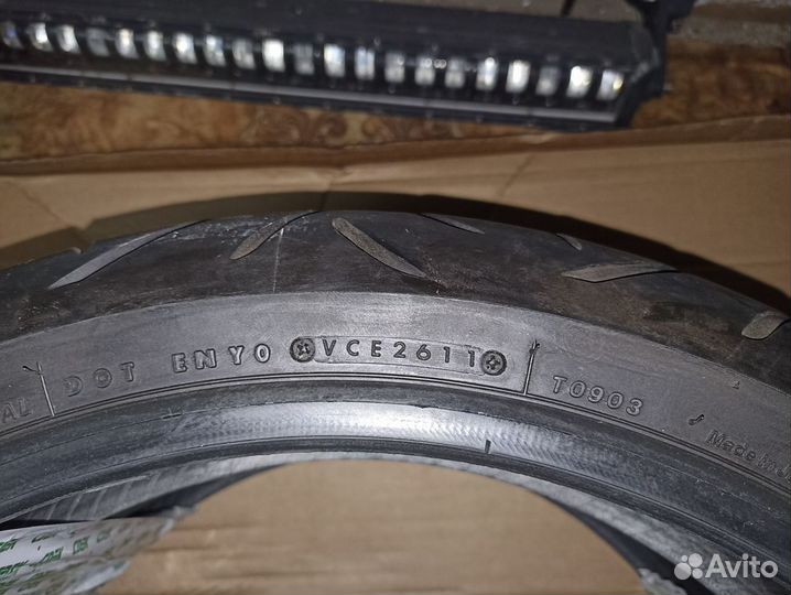 Комплект шин Bridgestone 120x70R17 и 160х60R17