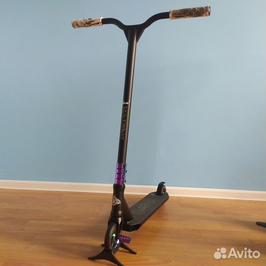 Трюковой самокат новый