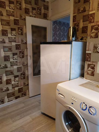 1-к. квартира, 32 м², 1/9 эт.