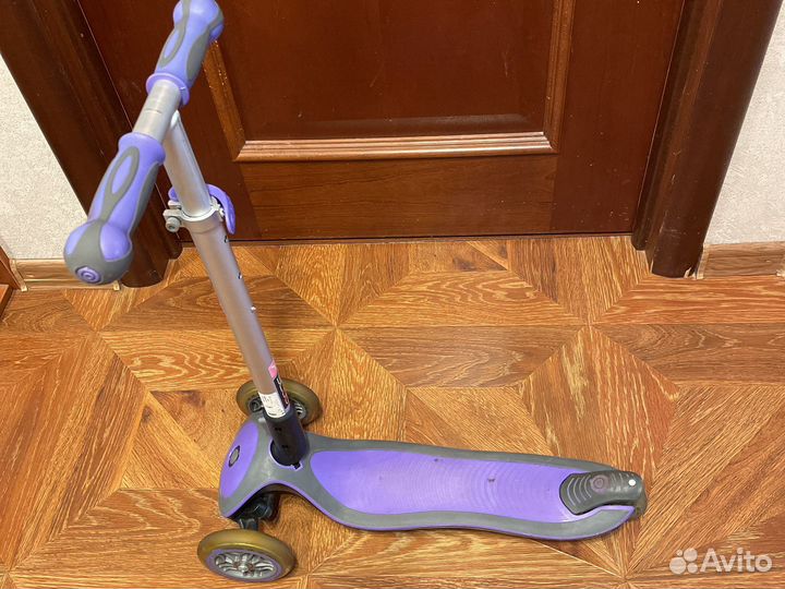 Самокат трехколесный globber