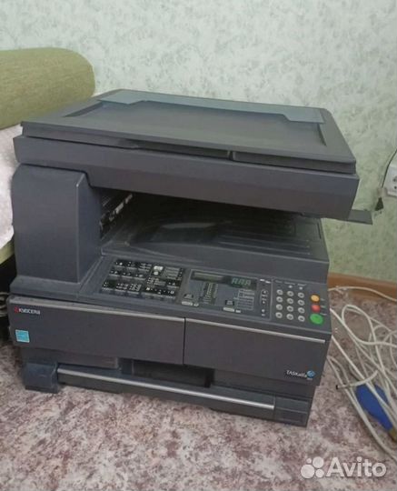 Принтер лазерный бу