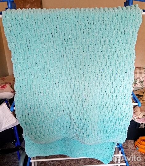 Вязаный плед для взрослых и детей из alize Velluto