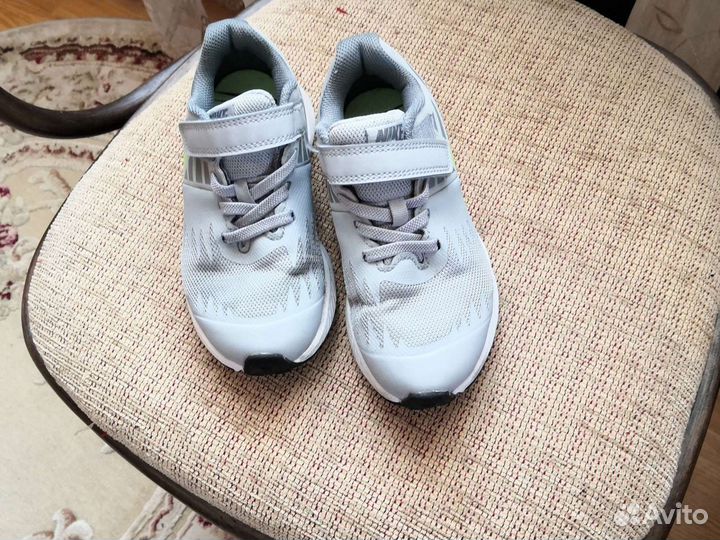 Кроссовки nike
