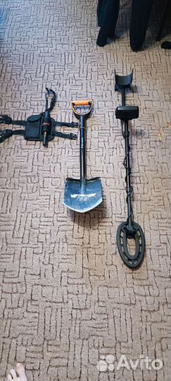 Металлоискатель fisher f22