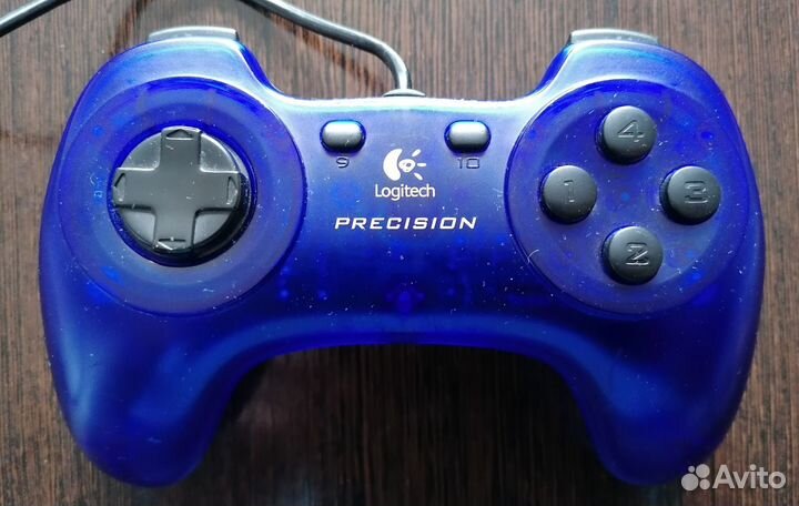 Геймпад Logitech Precision