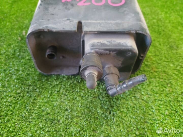 Абсорбер (фильтр угольный) Volvo Xc90 B6324S 2007