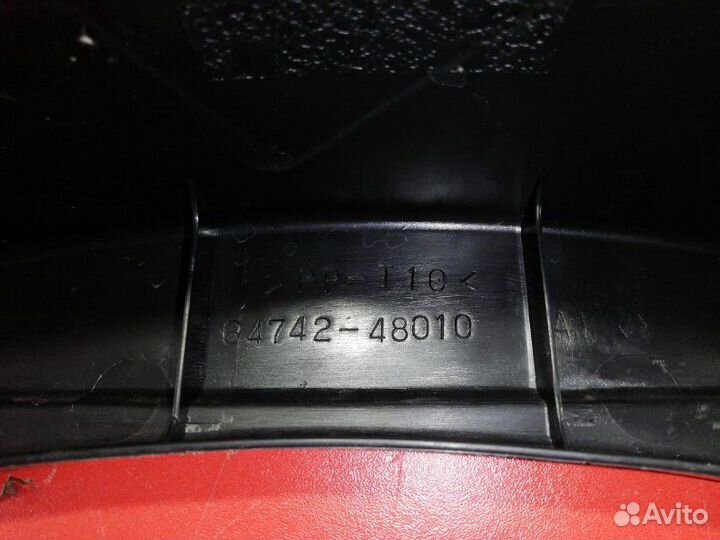 Ящик в багажник левый Lexus Rx300 MCU15 1MZ-FE