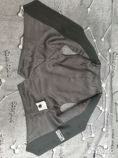 Жилетка и брюки школьные на мальчика, рост 128 см