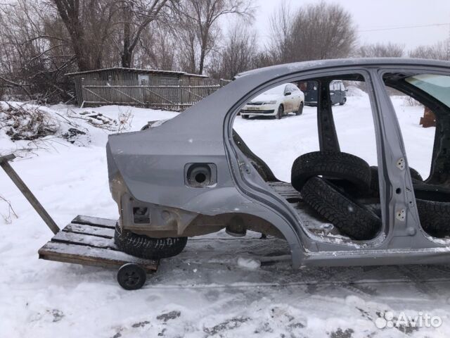 Крыло заднее четверть прав chevrolet aveo T250 1.4