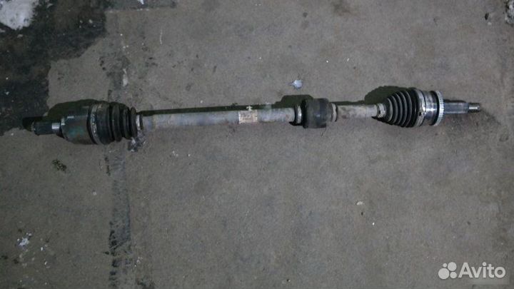 Привод передний правый Hyundai Solaris