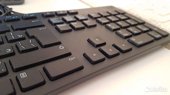Клавиатура Dell kb216 USB проводная и мышки Dell