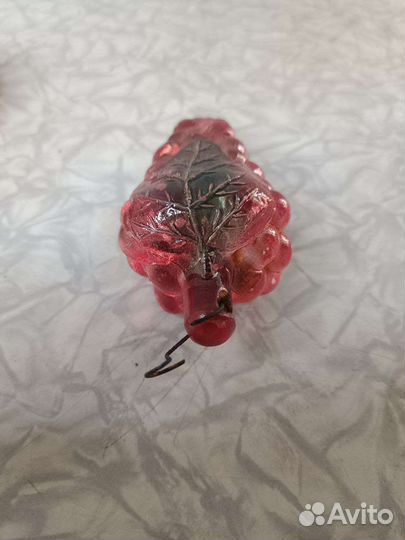 Игрушка стеклянная, виноградная гроздь