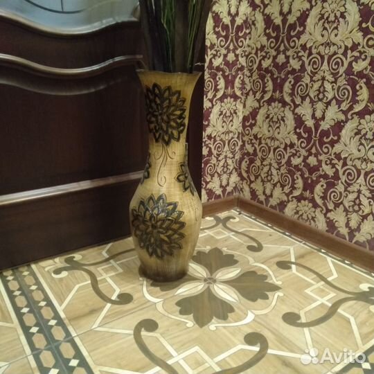 Ваза напольная высокая